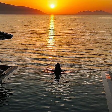 Dukes Albania Hotel ราดฮีมือ ภายนอก รูปภาพ