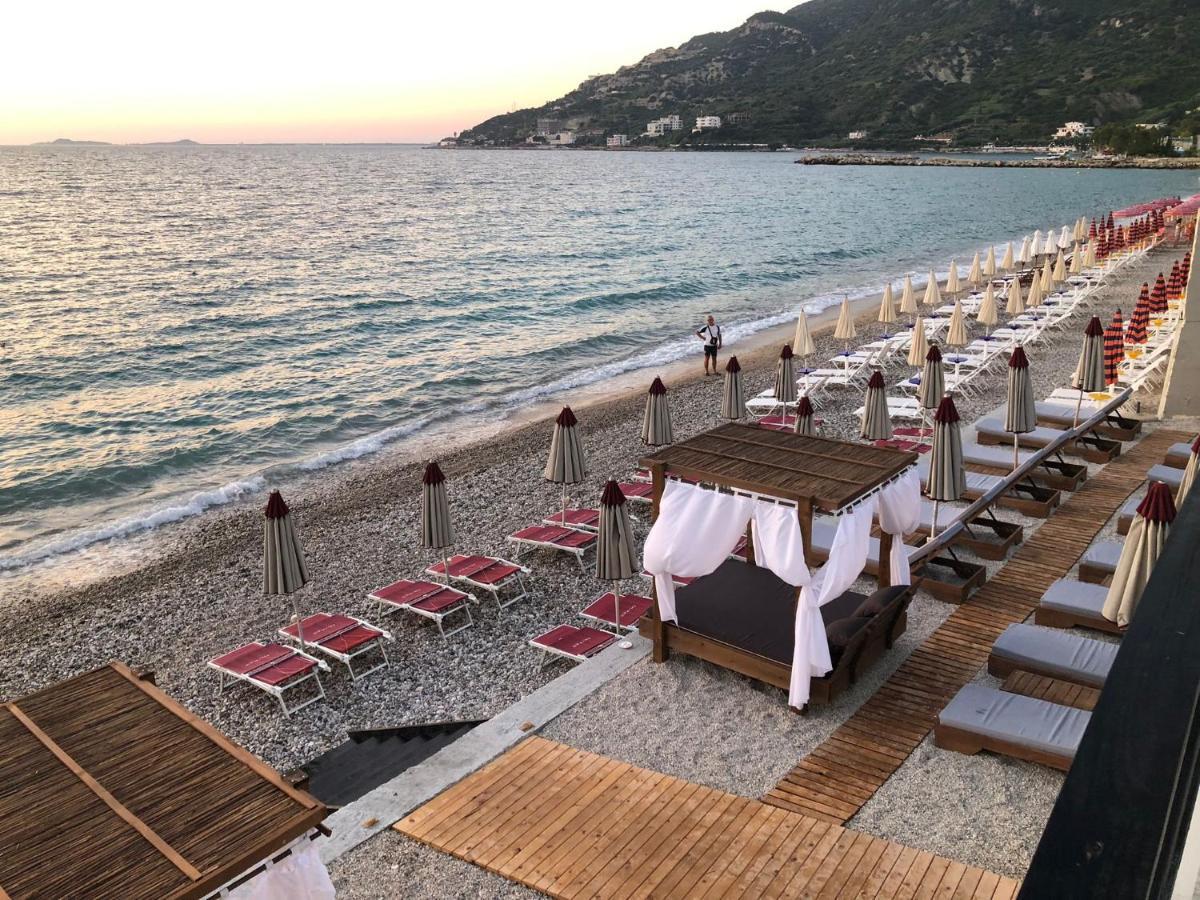 Dukes Albania Hotel ราดฮีมือ ภายนอก รูปภาพ
