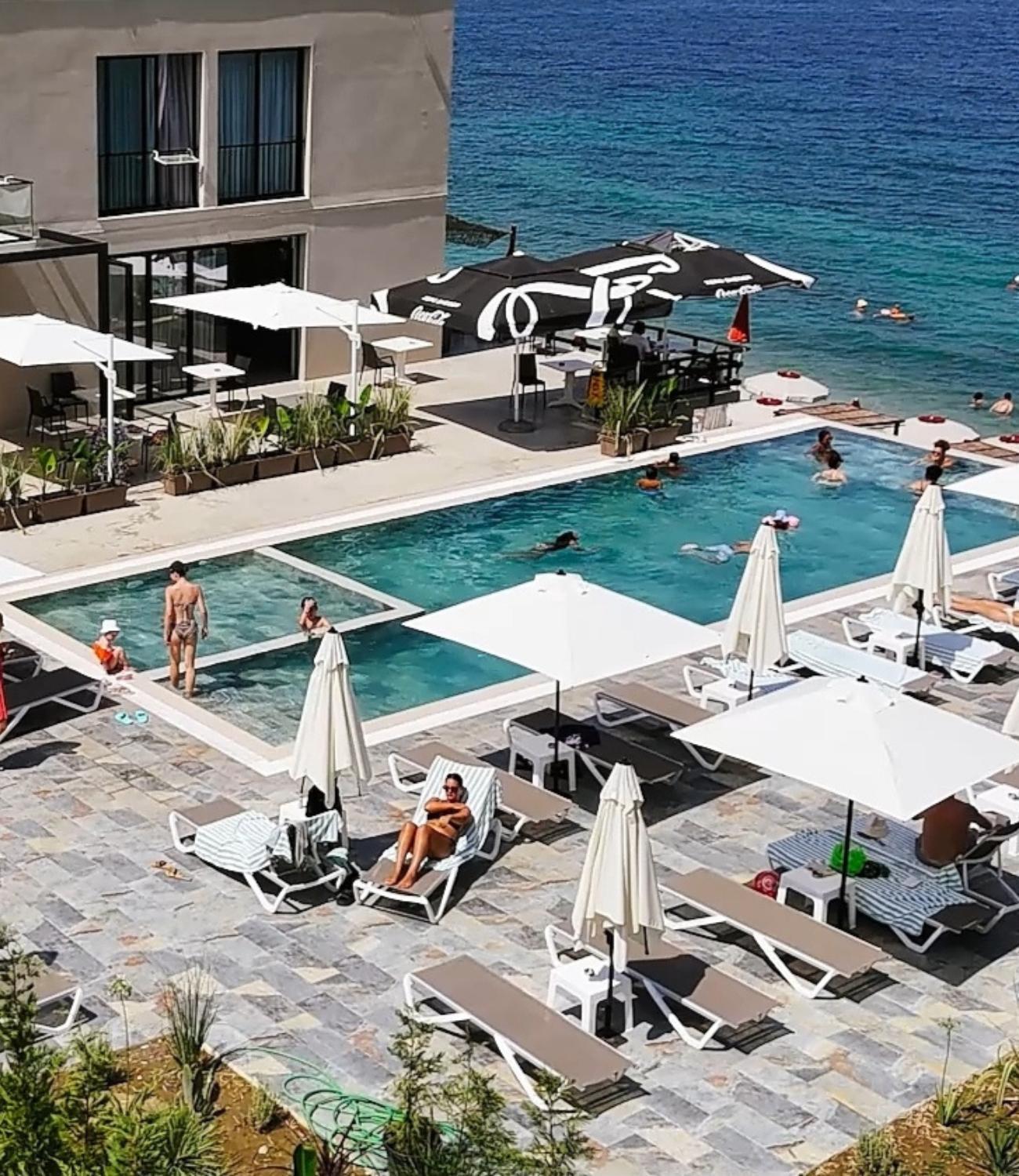 Dukes Albania Hotel ราดฮีมือ ภายนอก รูปภาพ